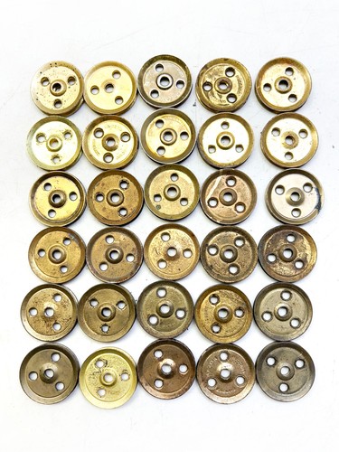 Meccano job lot pulleys x30 - meccano,
