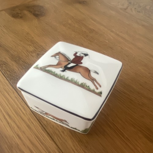 Wedgwood hunting scenes bone - wedgwood,
