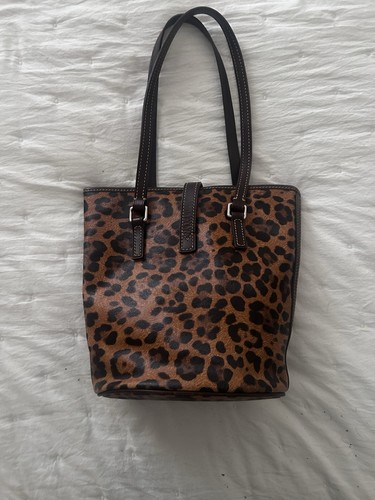 Dooney bourke vintage y2k - dooney,