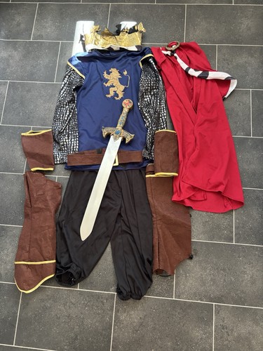 Knight king costume - knight/,