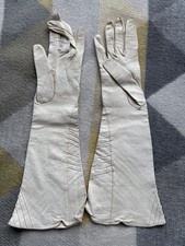 Vintage Ladies off white leather evening gloves  - 6 1/2 ins - Grenoble, France
