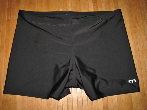 Tyr swimsuit square leg size - swimsuit,