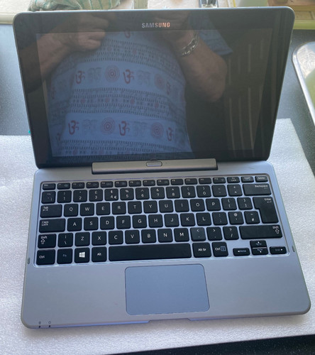 Samsung ativ smart xe500t1c - ativ,