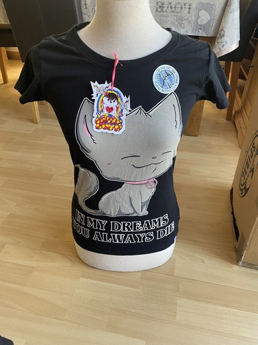 Cupcake cult cat shirt - cupcake, emo