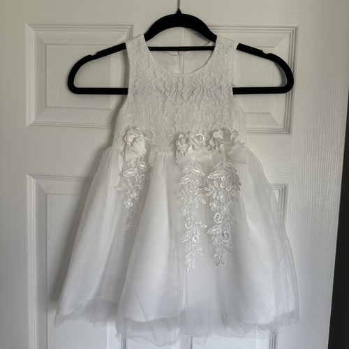 Bridesmaid flower girl - bridesmaid, /