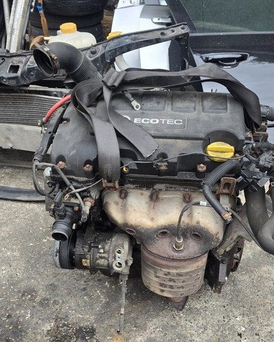 Vauxhall corsa 2 16v - vauxhall,