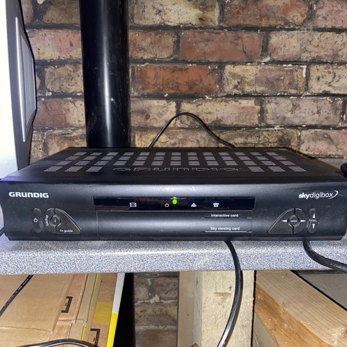 Grundig sky digibox black - grundig,