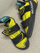 Scarpa Reflex Kid Climbing