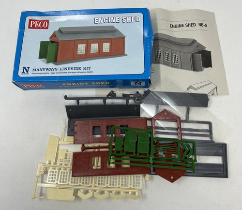 Peco gauge plastic engine - peco,