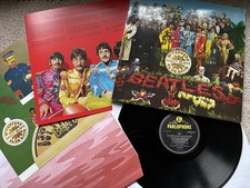The Beatles  - Sgt Pepper Vinyl LP 180g Deagostini with booklet, inner, cut outs