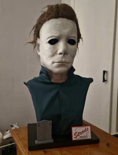Michael myers scale - 1:1,