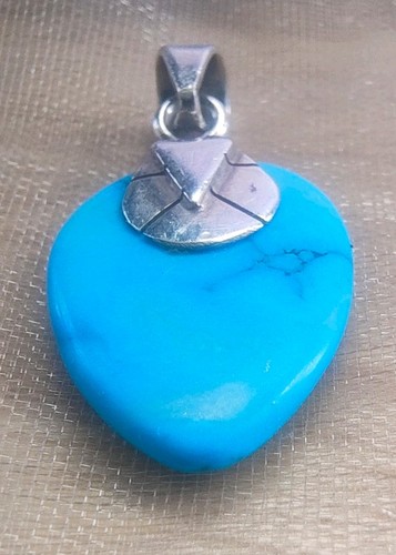 Beautiful genuine small blue - small,