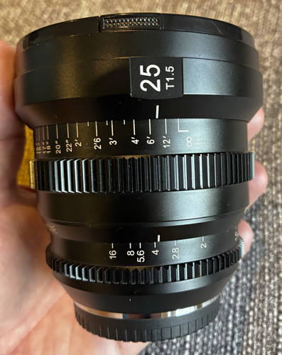 Fuji cine lens slr magic - fuji,