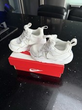 Nike Pegasus 92 Lite Trainers