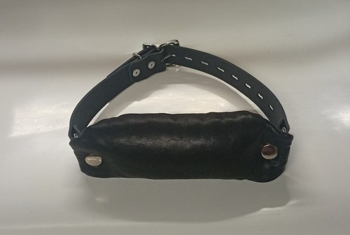 Real leather padded - pillow, gag