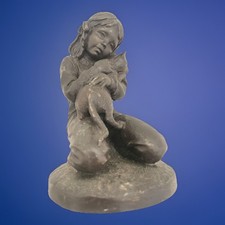 Heredities Girl Holding Cat