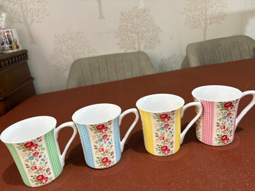 Set four cath - four, kidston