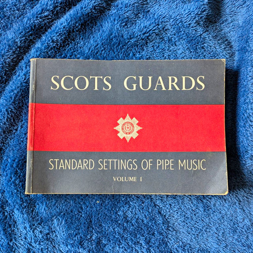 Scots guards standard settings - guards,