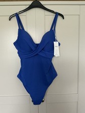 Marks & Spencer Stunning Magic