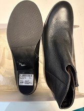 clarks shoes Black Leather