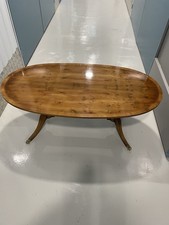 Gorgeous Mahogany Coffee Table