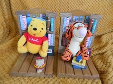 Disney Winnie The Pooh And Tiger Wooden Book Ends With Book End Buddies