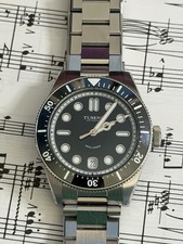Tusenö Shellback V2 Black –