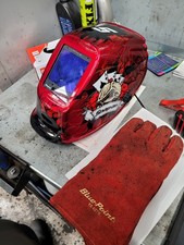 Snap On Auto Dark Welding Mask And Gloves Set