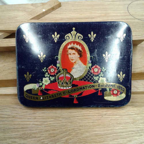 Cadbury queen elizabeth ii - cadbury,,