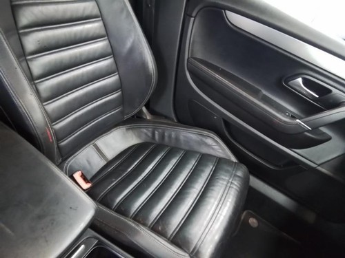 Front seat volkswagen - front,