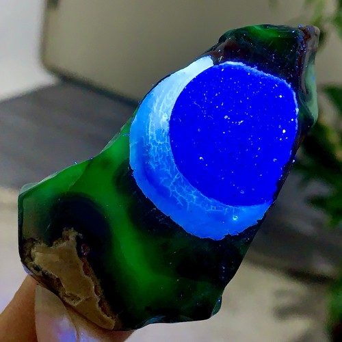 47g natural volcanic rock - natural,