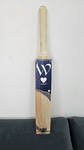 Woodstock cricket bat - woodstock,