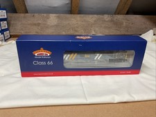 bachmann 32-979Y class 66 fastline 66301 limited edition dcc ready oo gauge