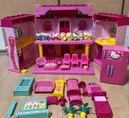 Sanrio hello kitty dollhouse - sanrio,