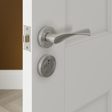 Woodstock Arden Lever On Rose