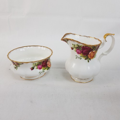 Royal albert old country - royal, roses