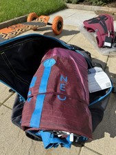 Kite boarding kit - North Neo Kite 2018, Ion apex 7 waist harness, Kheo board
