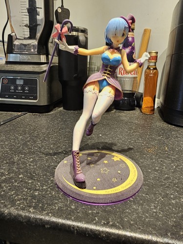Rem zero magician figure - rem,