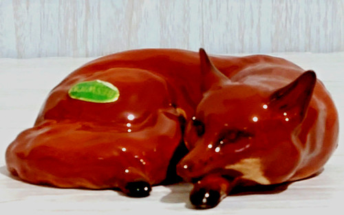 Beswick large fox curled - large,