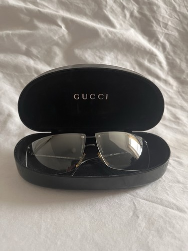 Gucci sunglasses with case - gucci,
