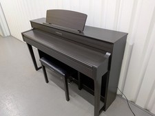 Yamaha Clavinova CLP-645 in