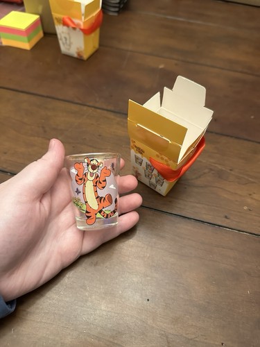 Collectibles tigger shot - tigger,