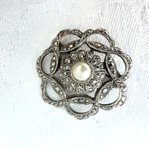 Vintage white metal - vintage,
