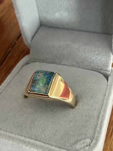 9ct yellow gold opal doublet - yellow,