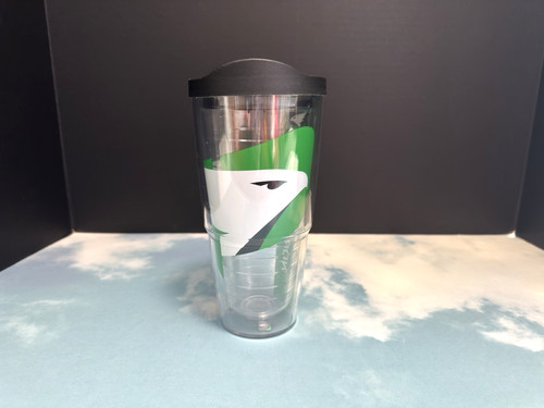 Und fighting hawks oz - und,
