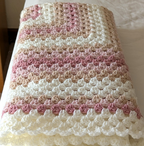 Handmade crochet baby blanket - baby,