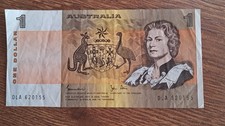 Australian $1 bank notes pre