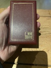 Vintage WIN International Butane Gas Lighter – Gold & Black – Boxed & Working