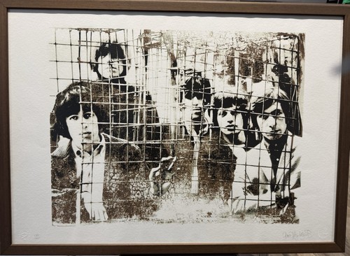Rolling stones caged - rolling,