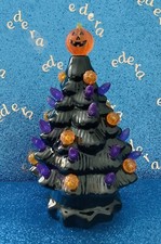 HALLOWEEN LIGHT UP TREE 17cm